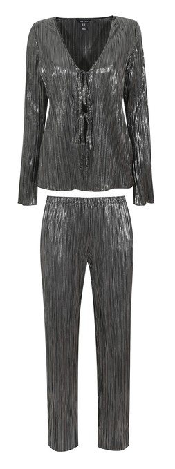 New Look Silver Metallic Plisse Tie Front Top £29.99, €39.99, New Look Silver Metallic Plisse Wide Leg Trousers £29.99, €39.99