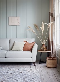 https://www.prshots.de/contents/archives/194/254/images/thumb350x287_auto/Furniture-Village-Oceano-3-Seater-Leather-Sofa-1195-Nordic-Lamp-_501d6_thumb.jpg