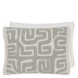 TOKSUSA EMBROIDERED CUSHION CCDG1601