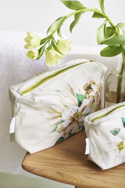JARDIN BOTANIQUE WASHBAGS
