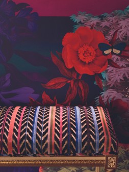 Christian Lacroix SS2023 Lacroix Stravaganza by Philippe Garcia Jaipur Stripe 1 CMJN