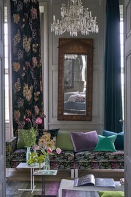 Delft Velvet Noir