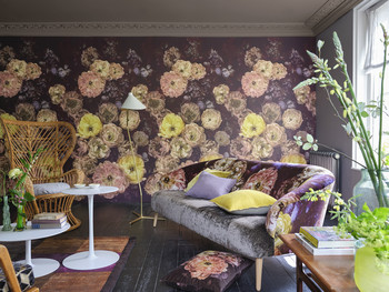 https://www.prshots.de/contents/archives/1979/1012/images/thumb350x287_auto/designersguild_1979_1012_1121492_5d27142291059_thumb.jpg