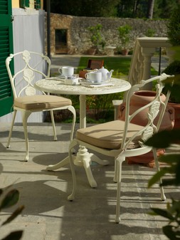 Oxley's Octavia Two Seat Pedestal Set £2,495.00