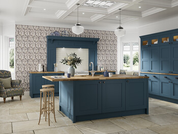 https://www.prshots.de/contents/archives/2026/1026/images/thumb350x287_auto/national-trust_national-trust_standen-kitchen-in-midnight-blue-m_6c1b1_thumb.jpg