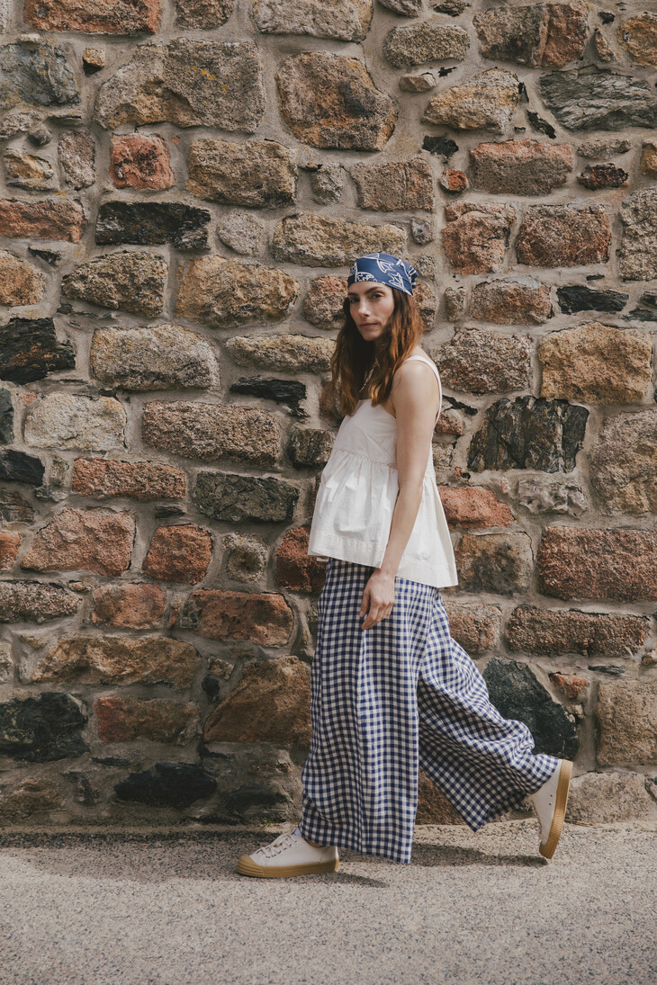 beyond nine-zuri cotton poplin top 99 x layne linen trousers 129 x cotton neckerchief 45-ref2374047