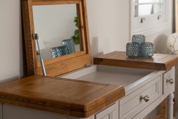 Discovery Grey Oak 3 Drawers Dressing Table RRP €599 NOW €325