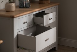 Sherbury 5 Drawer Chest RRP €1,049 NOW €499