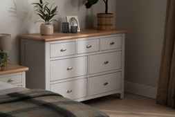 Sherbury 7 Drawer Chest RRP €1,199 NOW €599