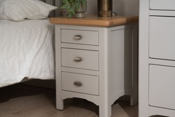 Sherbury 3 Drawer Bedside RRP €379 NOW €179
