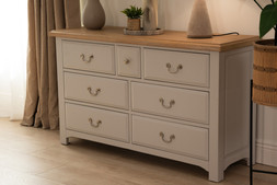 Bellevue Light Grey 7 Drawers Chest - RRP €1,299 NOW €649