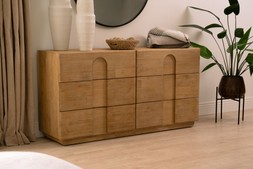 Catania 6 Drawer Dresser RRP €1,499 NOW €949