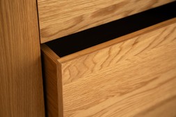 Oslo Oak 4 Drawers Chest - RRP €1,699 NOW €1,099