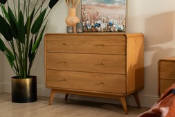 Poe Oak 3 Drawers Chest - RRP €1,699 NOW €1,099