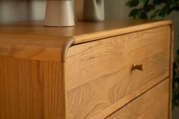 Poe Oak 4 Drawers Chest - RRP €1,699 NOW €1,099