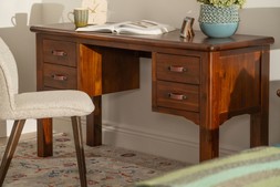 Westport Walnut 4 Drawer Dressing Table RRP €649 NOW €349
