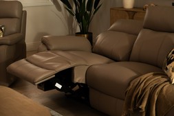 Hugo Leather 3 Seater Electric Recliner Sofa - (RRP €2,499) NOW €1,599