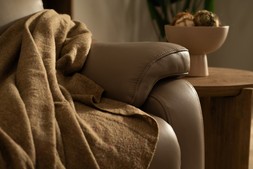 Hugo Leather 3 Seater Electric Recliner Sofa - (RRP €2,499) NOW €1,599