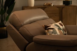 Hugo Leather Electric Recliner Armchair - (RRP€1,399) NOW €899
