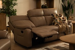 Hugo Leather 3 Seater Manual Recliner Sofa - (RRP €2,199) NOW €1,399