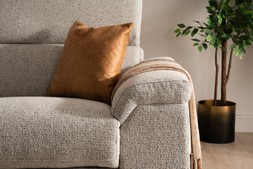 Toronto Retro 3 Seater Electric Recliner Sofa RRP €1,999 Now €1,299