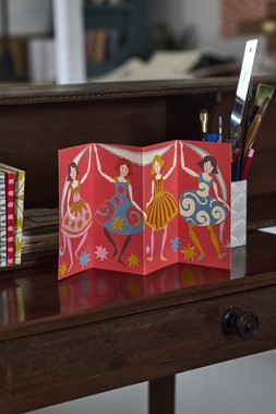 Marionettes 3D Card