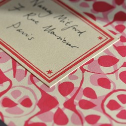 Packet of 10 Self-Adhesive Labels with Bright Pink Border