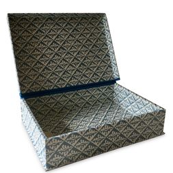 A4 Box File Oak Leaves Bright Blue