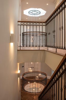 Cluster chandelier bespoke designed by Fritz Fryer