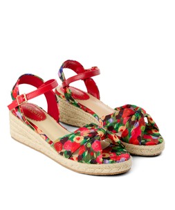 Dappled Meadow Print Sandals, £45 2