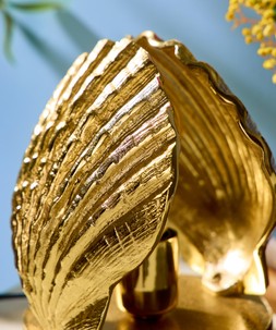 Shimmering Seashell Table Lamp £85