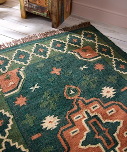 Boho Floral Kilim Fringe Rug £195