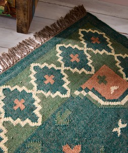 Boho Floral Kilim Fringe Rug £195