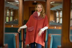 HB551A Pippa Elegant Wrap Ginger £55 002