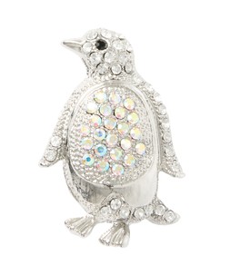 BK208A1 Harry The Penguin Brooch £10
