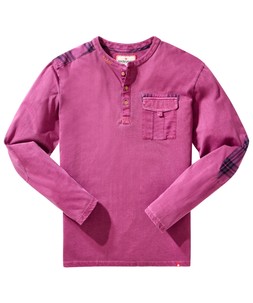 CV057A Twist Of Personality Henley £39