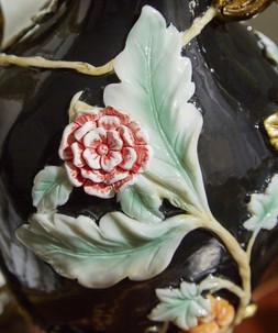 Gilded Aviary Handled Vase £55