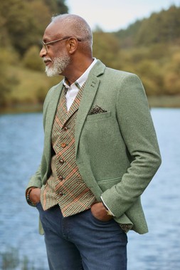 JA783A Charming Herringbone Blazer Green £110