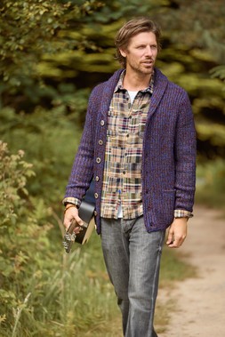 MK370A Reel Shawl Cardigan Purple £45