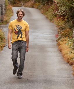 MT796A Foxy Sounds Tee £25