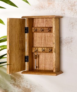 Serene Bohemian Celestial Moon Key Box £25 ZA782A 4