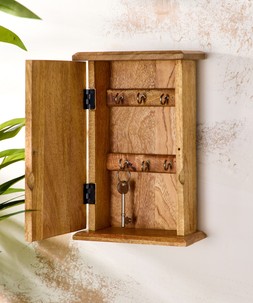 Serene Bohemian Celestial Sun Key Box £25 ZA783A 4