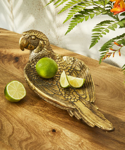 Serene Bohemian Pleasant Parrot Dish £40 ZA739A 1
