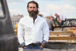 SM827A Glorious Grandad Long Sleeve Shirt White £35
