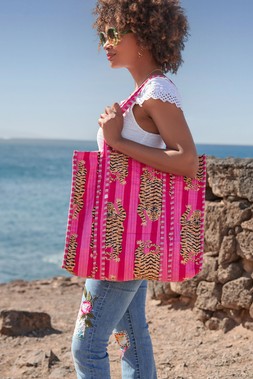Varkala Quilted Day Bag £40