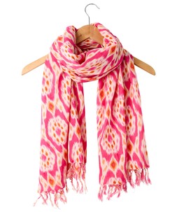 Warm Breezes Crinkle Scarf £15