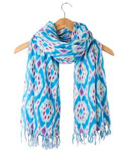Warm Breezes Crinkle Scarf £15
