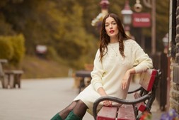 WK867A Selene Pointelle Detail Knitted Dress Cream £55 050