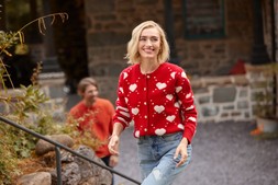 WK873A Feel The Love Cardigan £45