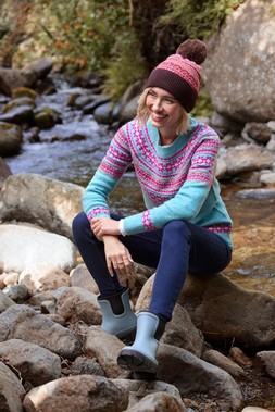 WK878A Beautifully Bright Fairisle Jumper £45